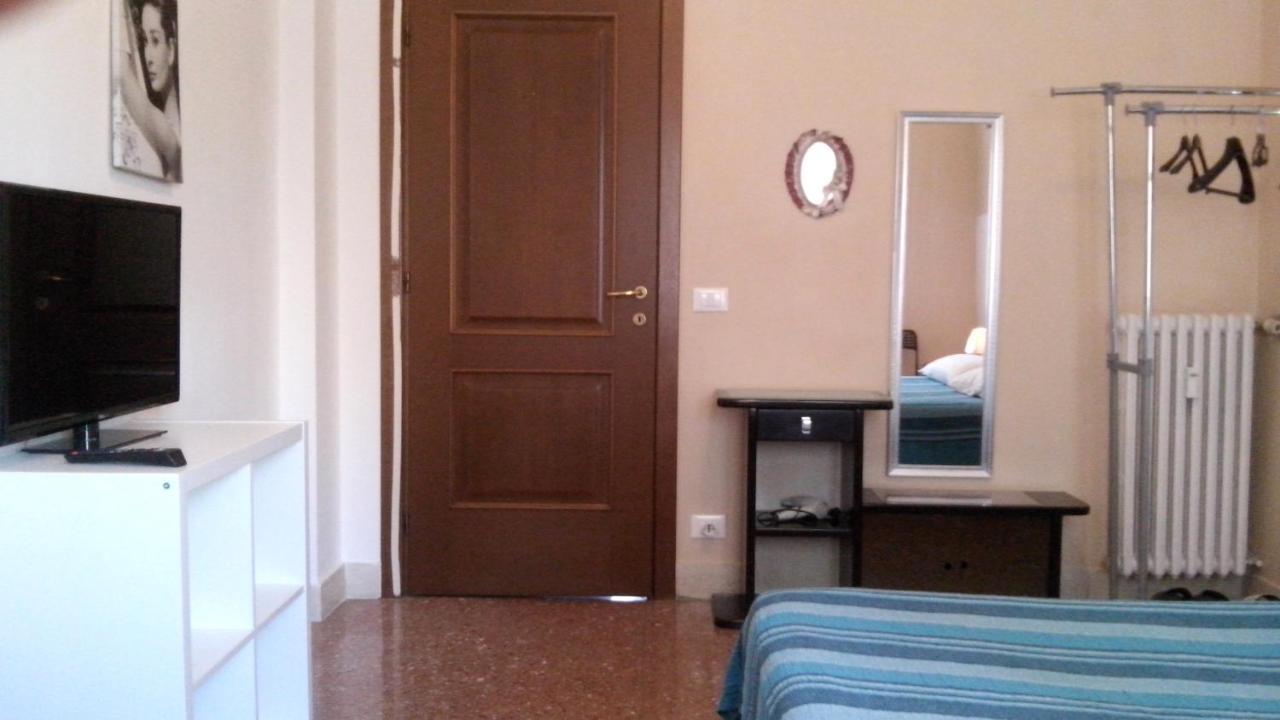 Affittacamere , Rooms Near Trastevere Station Řím Exteriér fotografie