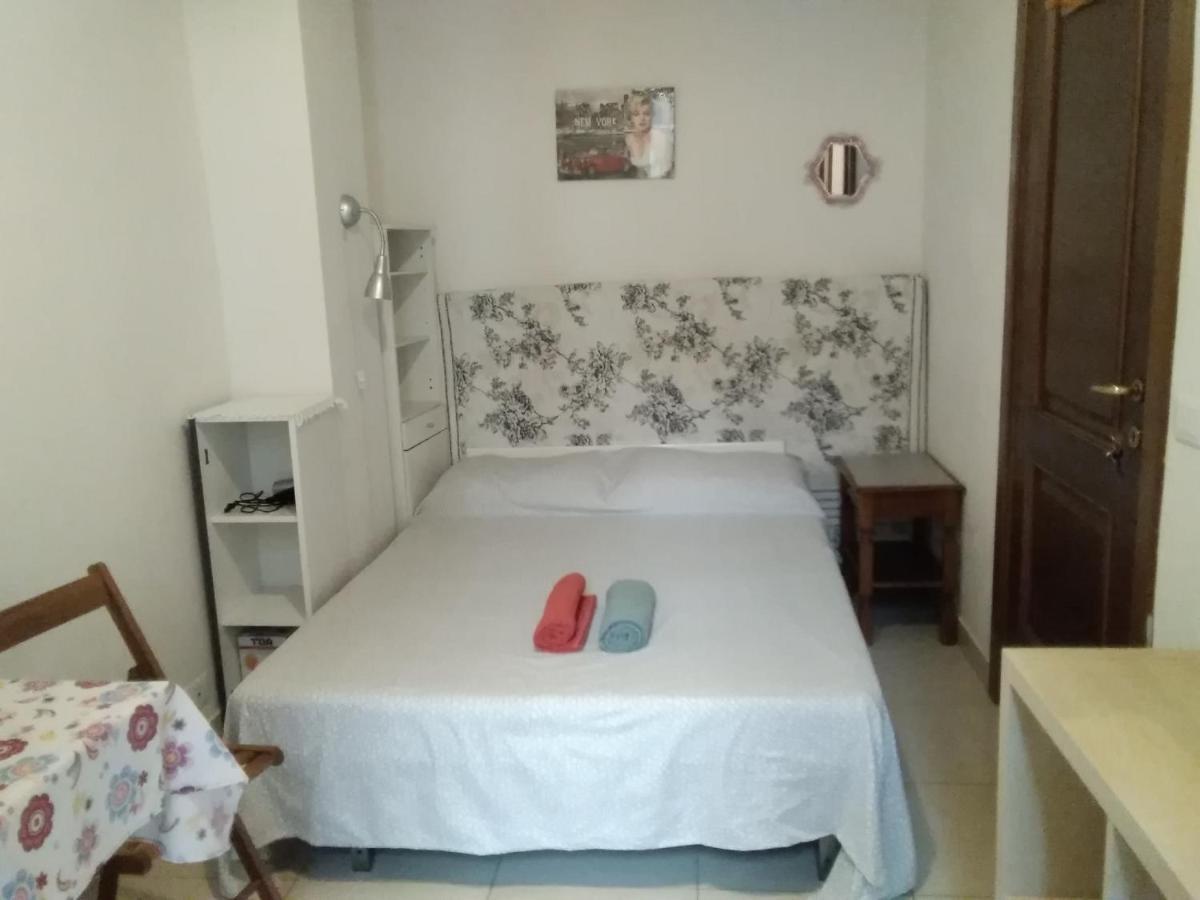 Affittacamere , Rooms Near Trastevere Station Řím Exteriér fotografie